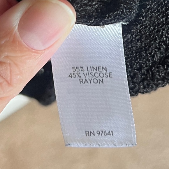 J. Jill Black V-Neck Women's Sweater Size Large Petite - Picture 6 of 6